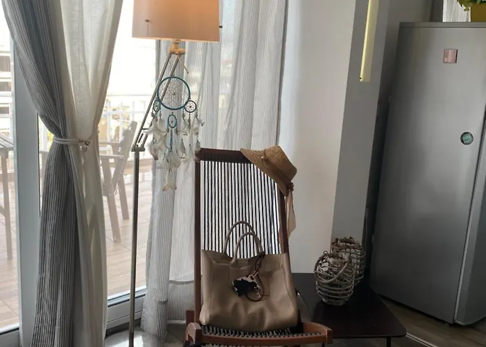 Apartamento On The Beach. Walking Distance From Amenities